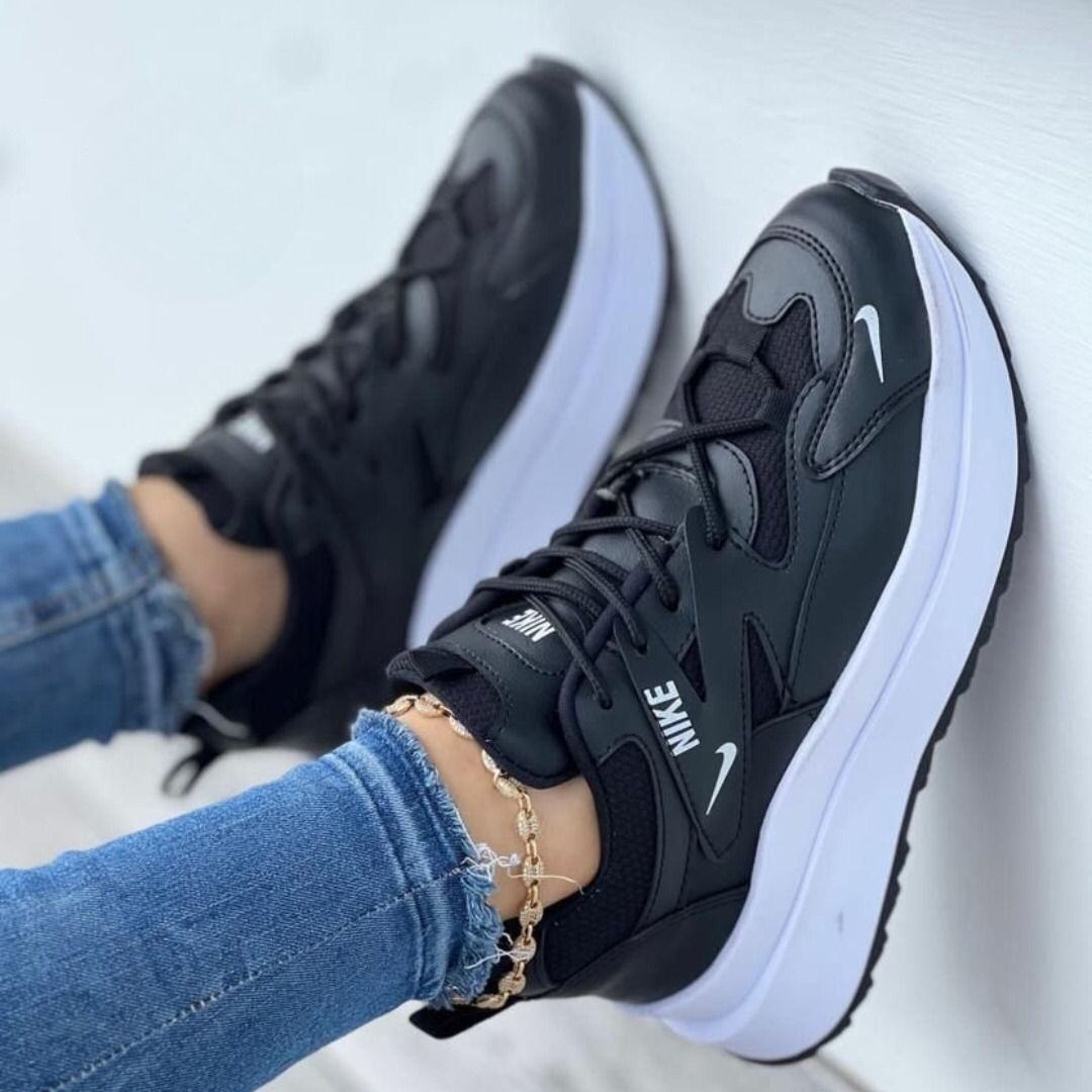 Nike Air Rise